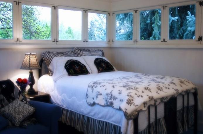The White House Bed And Breakfast 메드퍼드 외부 사진